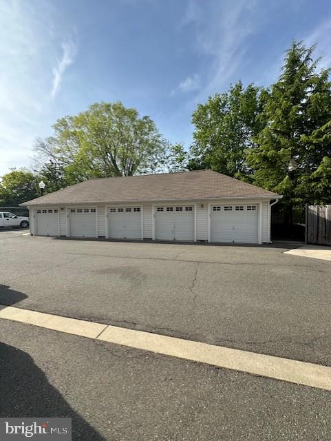 9200 Charleston Dr Unit 408, Manassas, VA 20110 - view of garage
