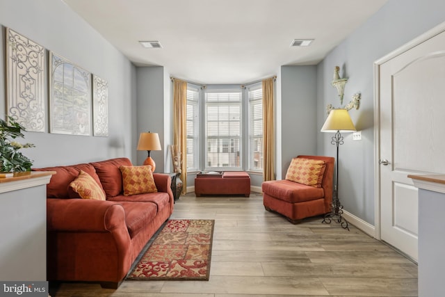 9200 Charleston Dr Unit 408, Manassas, VA 20110 - sitting room featuring light wood-type flooring