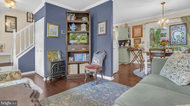 501 Tulip Rd, Riva, MD 21140 - living area with stairway, wood finished floors, a chandelier, crown molding, and a wood stove