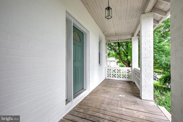 615 Burke Ave, Jenkintown, PA 19046 - wooden terrace with a porch