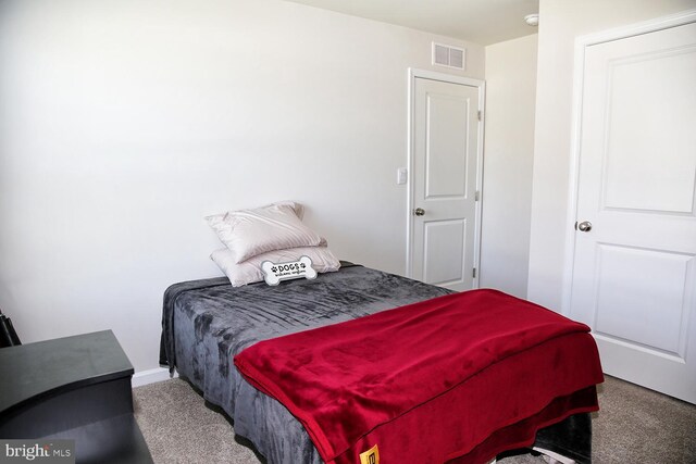 185 Petal Dr, Pottstown, PA 19464 - carpeted bedroom with baseboards and visible vents