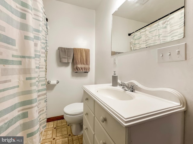 353 Kerrsville Rd, Carlisle, PA 17015 - bathroom featuring tile patterned floors, vanity, curtained shower, baseboards, and toilet
