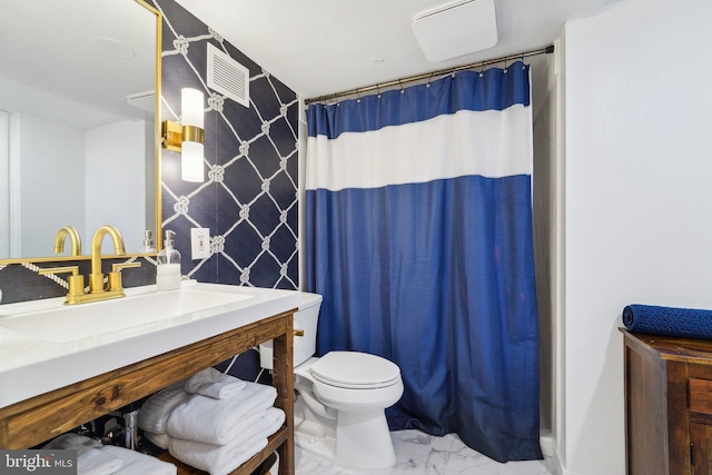 full bathroom featuring vanity, toilet, marble finish floor, a shower with curtain, and visible vents