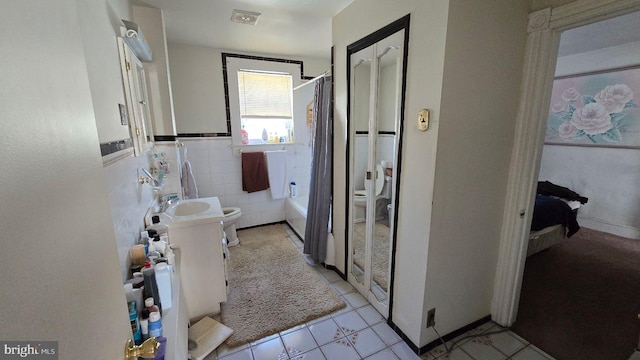 full bathroom with vanity, shower / tub combo with curtain, toilet, tile patterned flooring, and visible vents