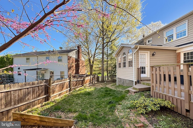 4500 Hadrian Ct, Alexandria, VA 22310 - view of yard with a deck