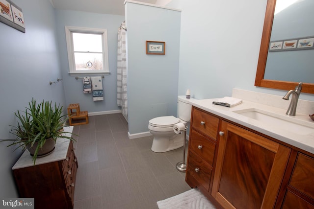20 Eagle Ct, Gilbertsville, PA 19525 - full bathroom featuring vanity, a shower with shower curtain, and toilet