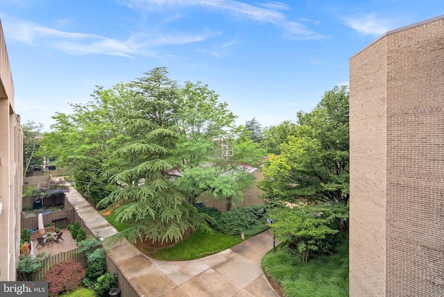803 N Howard St Unit 435, Alexandria, VA 22304 - view of yard
