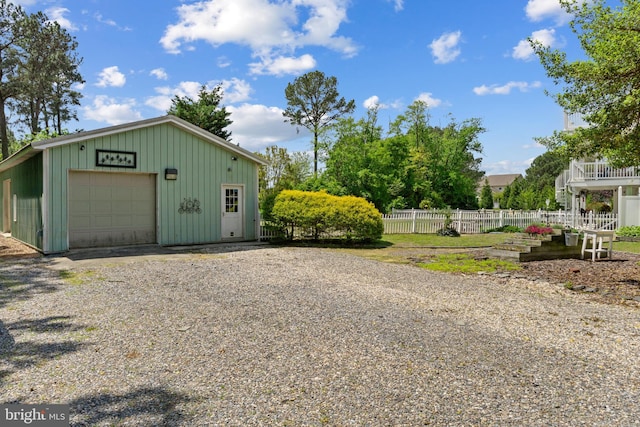 30602 Sandy Landing Rd, Dagsboro, DE 19939 - detached garage featuring fence and gravel driveway