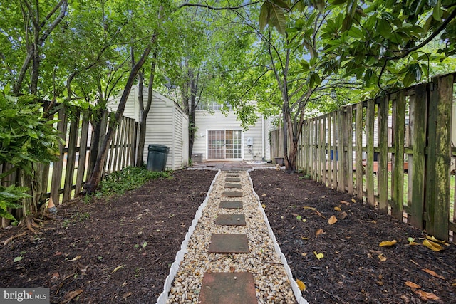 3723 Hampton Ct, Alexandria, VA 22306 - view of fenced backyard