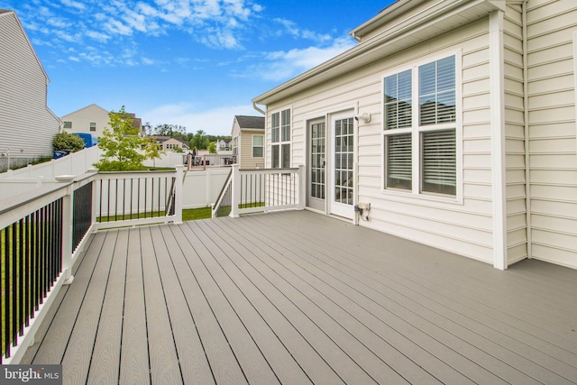 15916 Aerial View Rd, Woodbridge, VA 22193 - wooden deck featuring fence