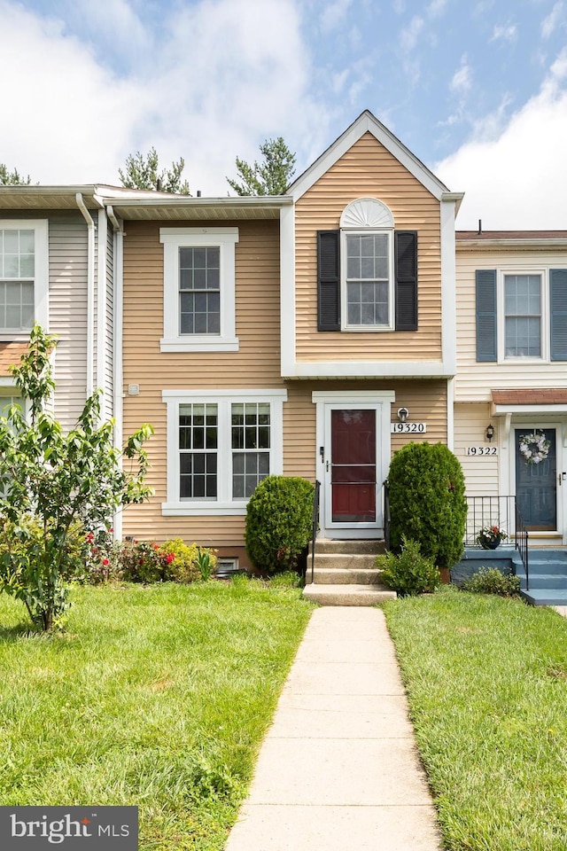 19320 Liberty Heights Ln, Germantown, MD 20874 - view of property with a front yard