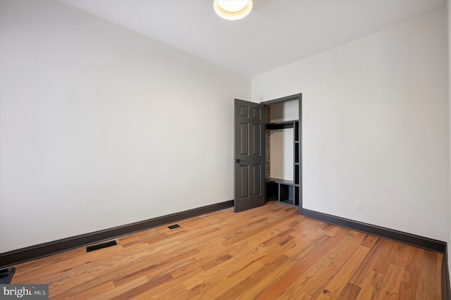 2931 W Susquehanna Ave, Philadelphia, PA 19121 - unfurnished room featuring light wood finished floors, baseboards, and visible vents