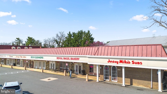 19009 Old Baltimore Rd, Brookeville, MD 20833 - view of property featuring uncovered parking