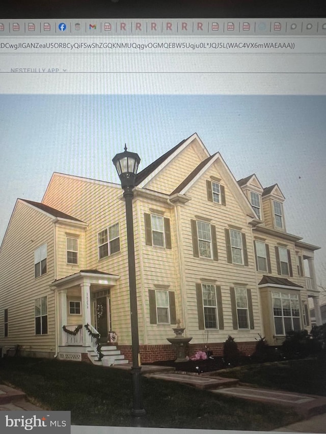 view of townhome / multi-family property