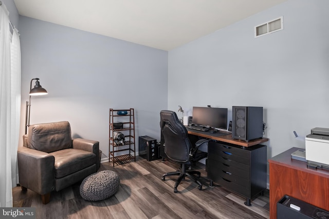 362 Hoffeckers Mill Dr, Smyrna, DE 19977 - office space with wood finished floors