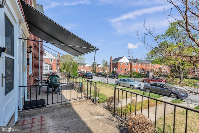 8136 Kirkwall Ct, Towson, MD 21286 - balcony with a residential view