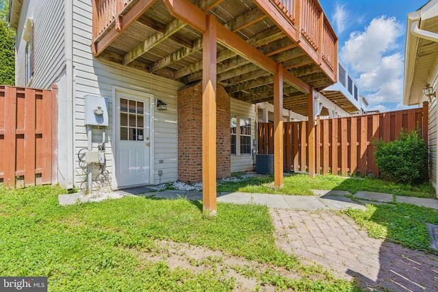 13014 Prairie Knoll Ct, Germantown, MD 20874 - exterior space with central AC unit and fence