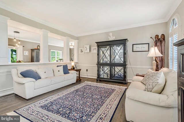 2840 Dunleigh Dr, Dunkirk, MD 20754 - living room featuring ornamental molding, wainscoting, and wood finished floors