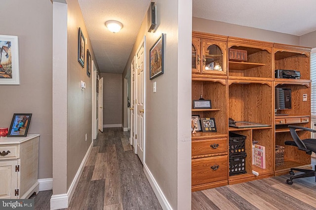 8 Candytuft Ln, Ocean Pines, MD 21811 - hall featuring baseboards and dark wood-type flooring