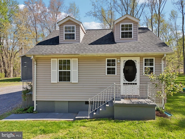 5160 Miller Hill Rd, La Plata, MD 20646 - new england style home featuring a front lawn and roof with shingles
