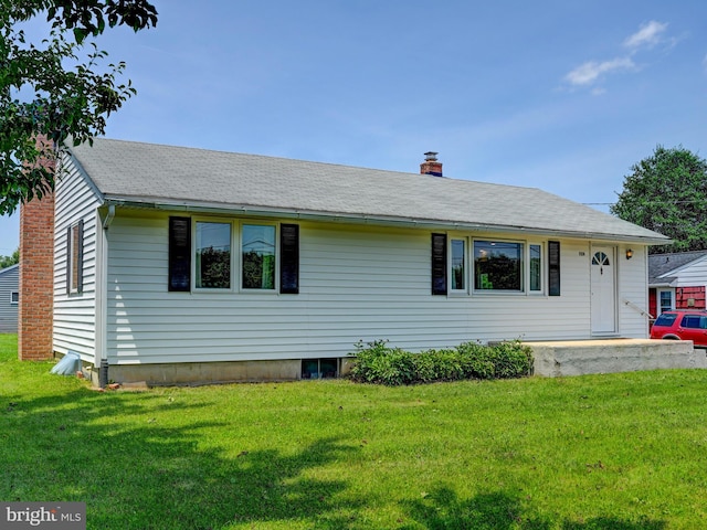 724 Webb St, Aberdeen, MD 21001 - ranch-style home featuring a chimney, a front lawn, and roof with shingles