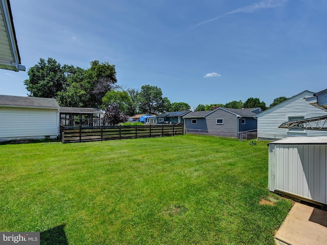 724 Webb St, Aberdeen, MD 21001 - view of yard