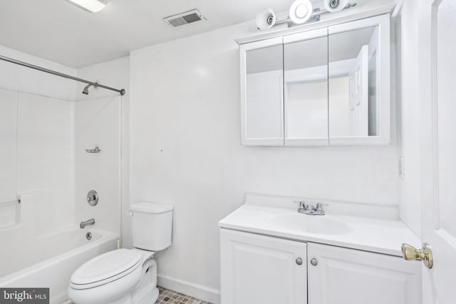 511 9th St, New Castle, DE 19720 - bathroom featuring baseboards, toilet, visible vents, vanity, and bathtub / shower combination