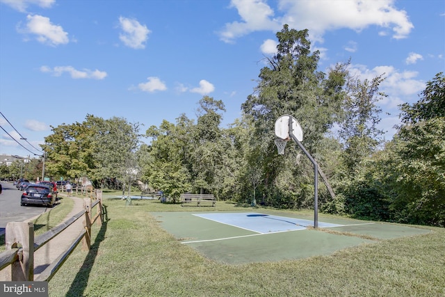 829 S Ivy St, Arlington, VA 22204 - view of basketball court featuring a lawn and basketball hoop
