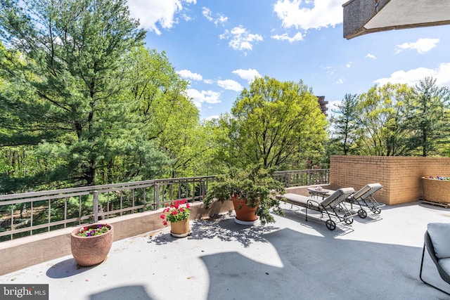 4200 Massachusetts Ave NW Unit 106, Washington, DC 20016 - view of patio / terrace