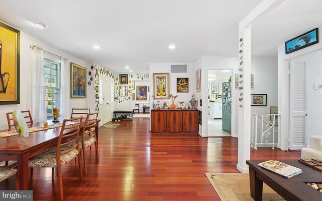 dining room with visible vents, recessed lighting, and dark wood-style floors