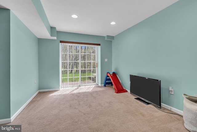 rec room featuring carpet floors, recessed lighting, and baseboards