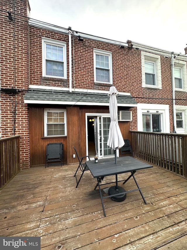 3525 Hartel Ave, Philadelphia, PA 19136 - view of deck