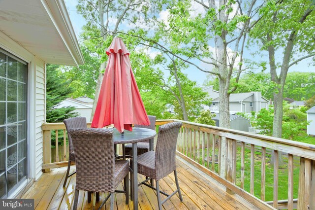300 N Carolina Ave, Pasadena, MD 21122