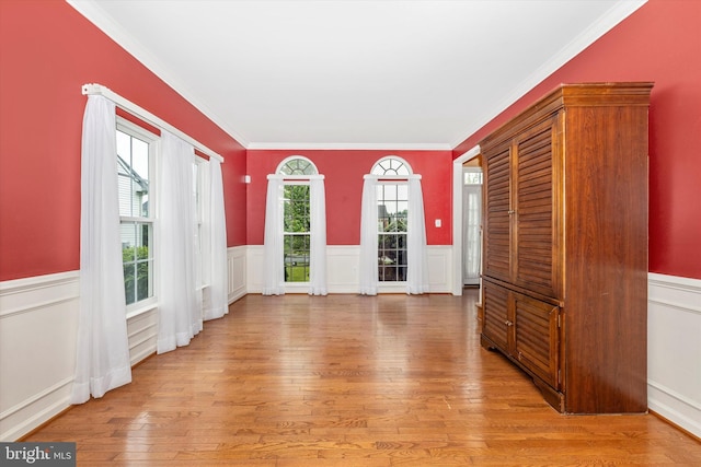 430 Timbermill Run, Emmitsburg, MD 21727 - unfurnished room featuring a wainscoted wall, light wood-style flooring, and ornamental molding