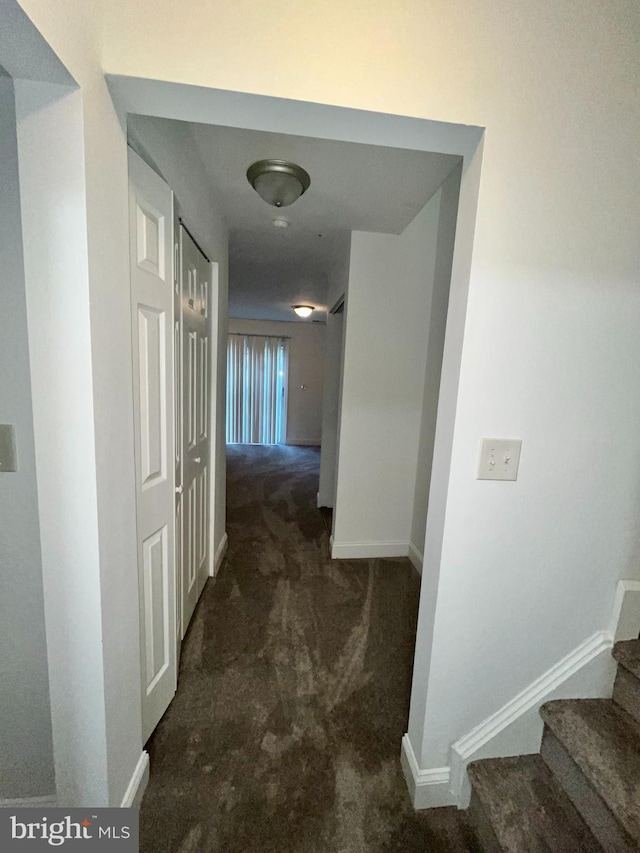 4658 Winterberry Ln, Oxon Hill, MD 20745 - hallway featuring carpet, stairway, and baseboards