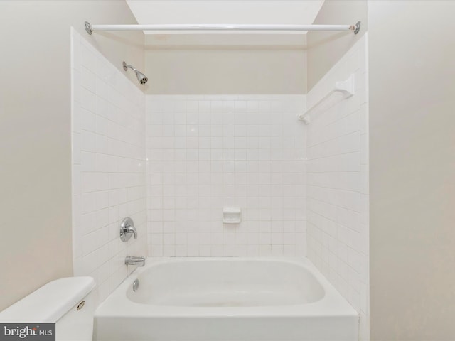 7250 Single Wheel Path, Columbia, MD 21046 - full bathroom featuring toilet and tub / shower combination