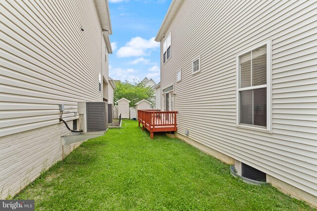 17435 Lethridge Cir, Round Hill, VA 20141 - view of grassy yard with cooling unit