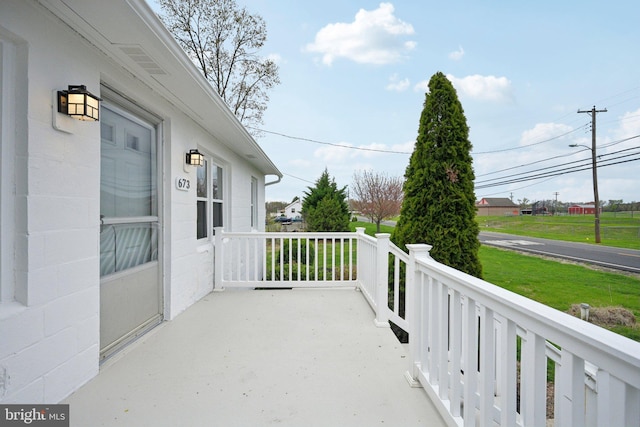 673 Harrisonville Rd, Swedesboro, NJ 08085 - exterior space featuring covered porch