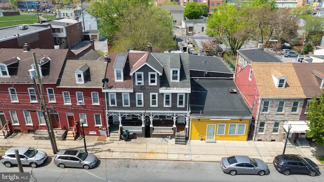 bird's eye view with a residential view