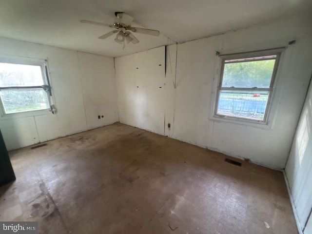 22 Trebing Ct, Willingboro, NJ 08046 - empty room with plenty of natural light, visible vents, and ceiling fan