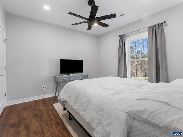 3185 Polecat Creek Ln, Scottsville, VA 24590 - bedroom with a ceiling fan, wood finished floors, baseboards, visible vents, and recessed lighting