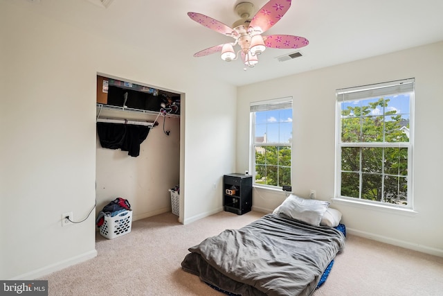 17365 Tedler Cir, Round Hill, VA 20141 - carpeted bedroom featuring baseboards, a closet, and ceiling fan