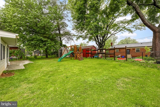 909 Snure Rd, Silver Spring, MD 20901 - view of yard with a playground