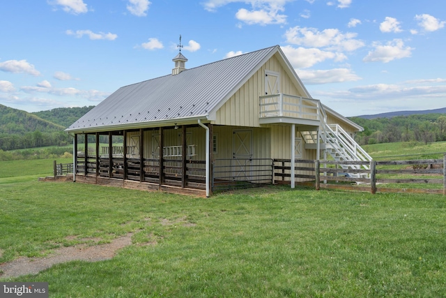 474 Gid Brown Hollow Rd, Washington, VA 22747 - horse barn featuring a mountain view