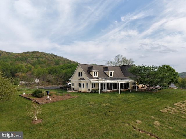 474 Gid Brown Hollow Rd, Washington, VA 22747 - view of front of property featuring a front yard and a patio area