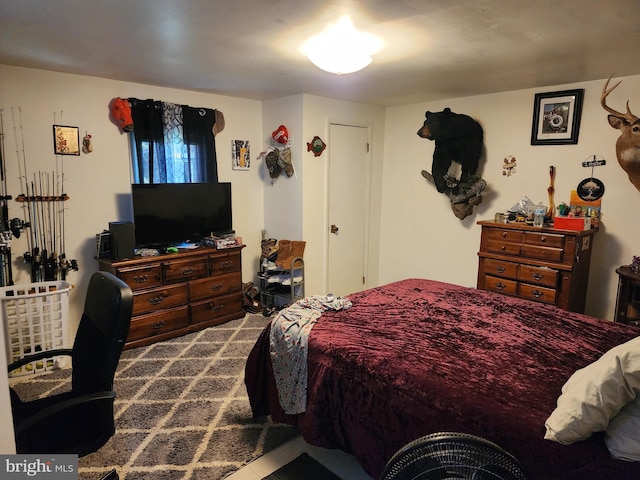 view of carpeted bedroom