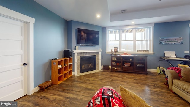 219 Pepper Ridge Dr, Spring Mills, PA 16875 - living room featuring a fireplace, wood finished floors, recessed lighting, and baseboards