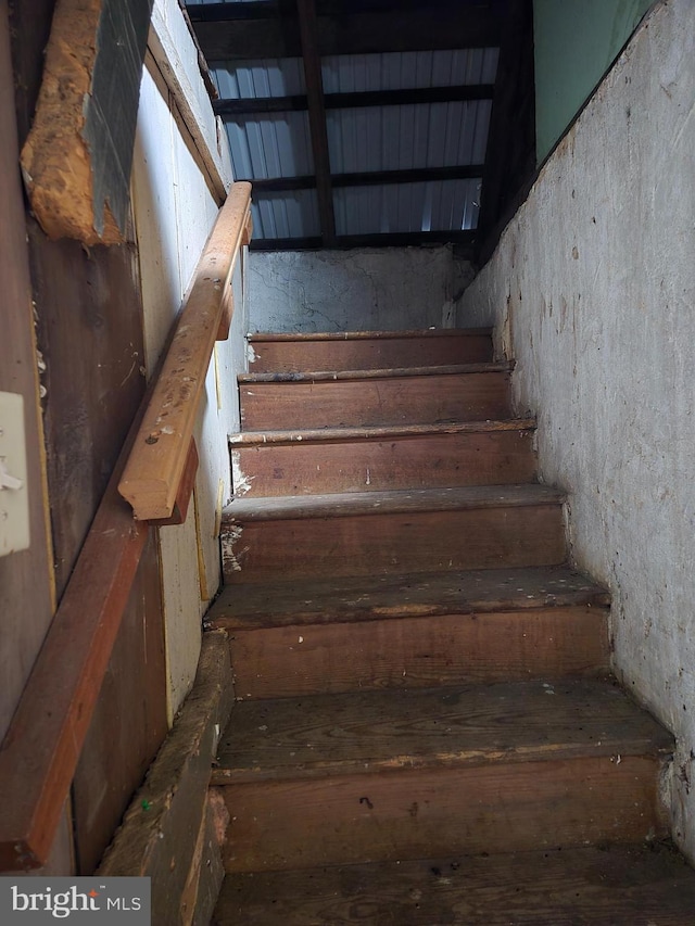 13177 Main St, Fort Loudon, PA 17224 - view of stairway