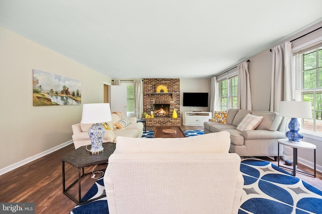 33 Fern Ct, Front Royal, VA 22630 - living room featuring wood finished floors, plenty of natural light, and baseboards