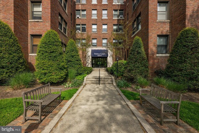 4007 Connecticut Ave NW Unit 302, Washington, DC 20008 - view of community